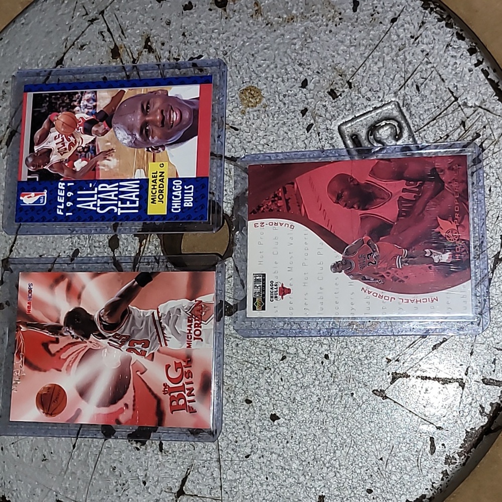 Michael Jordan. 3 card bundle. 96' Skybox, 91' Fleer, 97' Upper Deck.